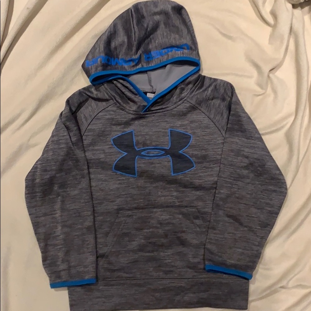 Under Armour Sweatshirt super soft!